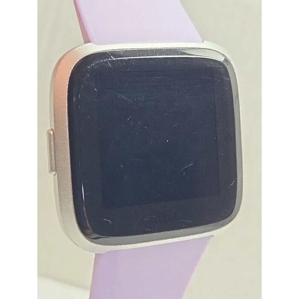 Fitbit Versa Lite Smartwatch Activity Tracker Heart Rate GPS Waterproof Lavender